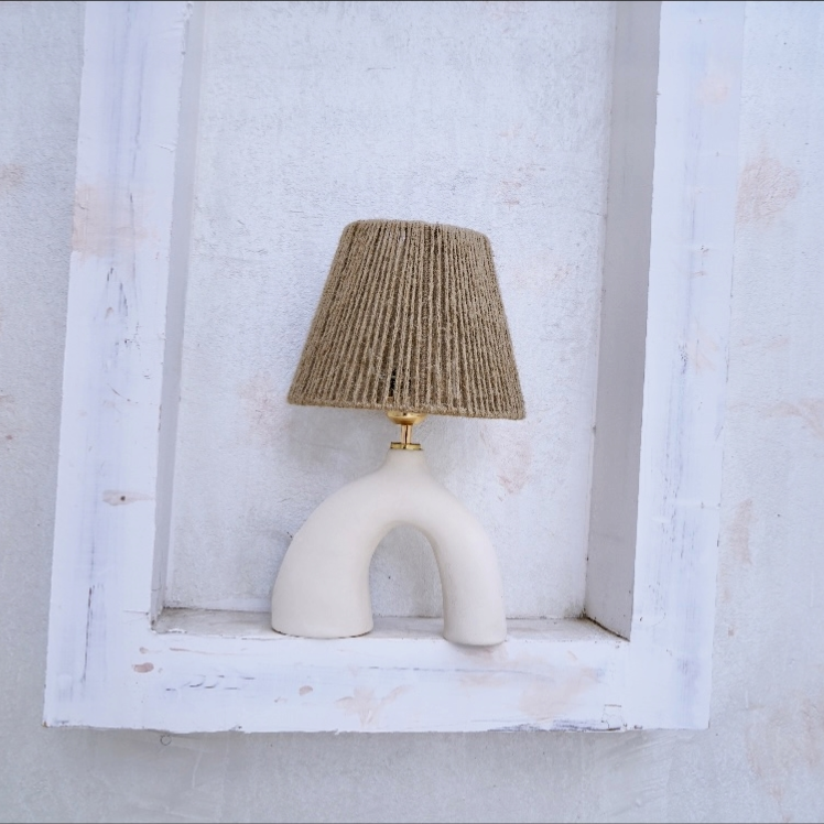 Eclipse Lamp